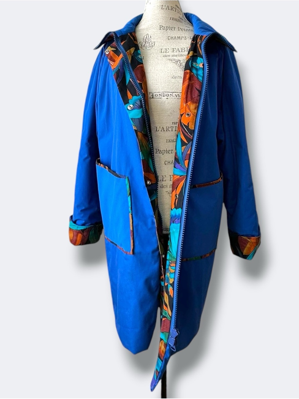 Vintage 90s Royal Blue Statement Parka - Tropical Floral Lining - Oversized XL - Picture 8 of 12